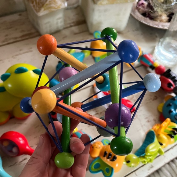 Lot of baby sensory toys  🧸 🪇 - Picture 10 of 13